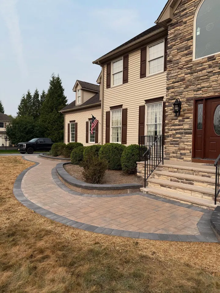Blue River Landscaping LLC